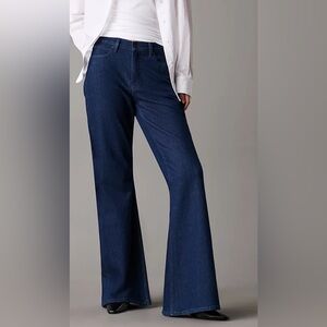 Calvin Klein Jeans Flare Wide Leg High Waisted Denim Jeans EUC
